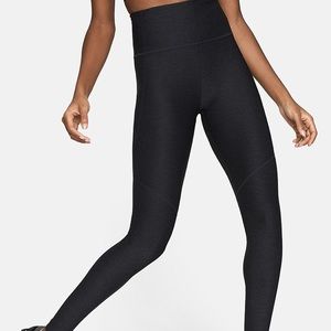 OV Hi Rise Warmup Leggings